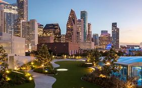 Contemporary Downtown Houston Your Home Base For City Adventures!